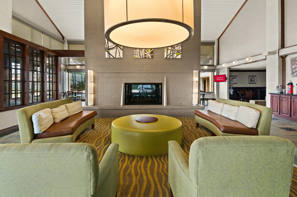 Red Roof Inn & Suites Irving – DFW Airport South — фото