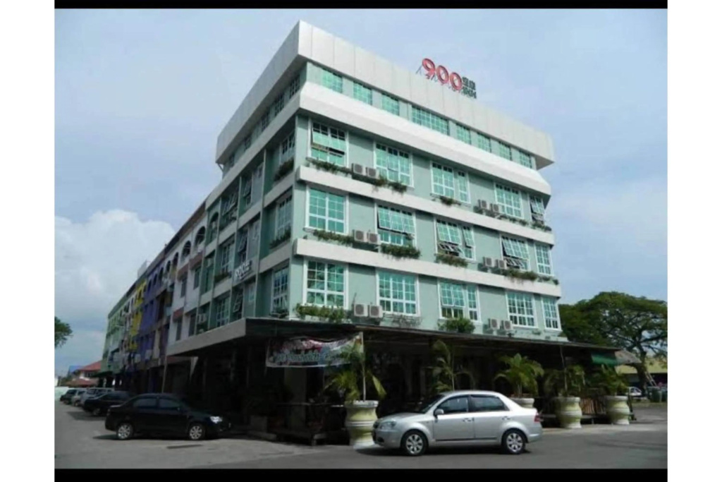 OYO 89411 900 Inn