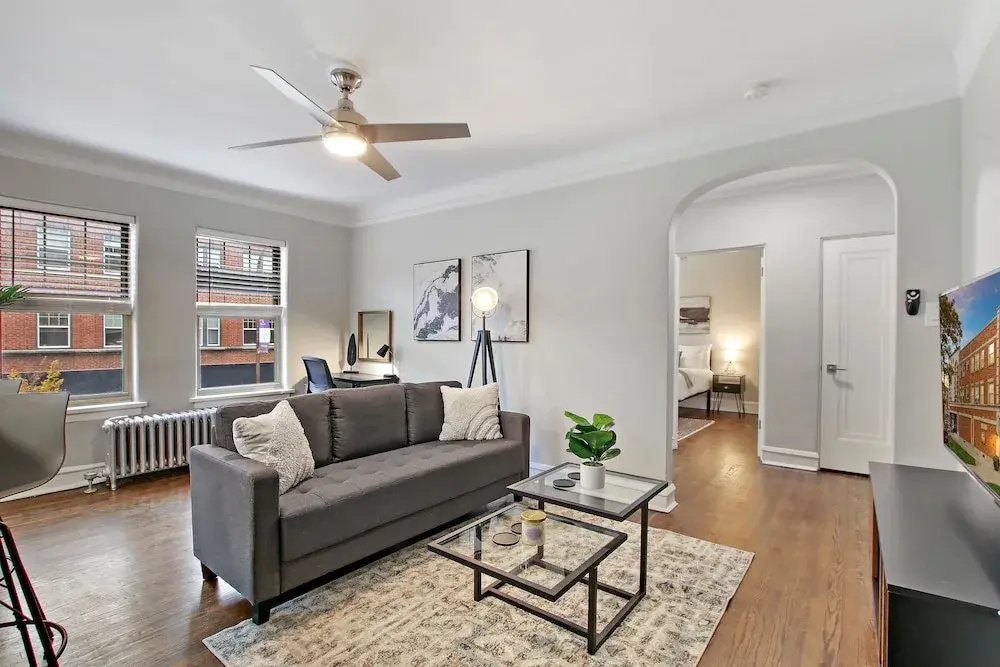 Lovely 1BR in Evanston -Elmwood 105 - фото 9