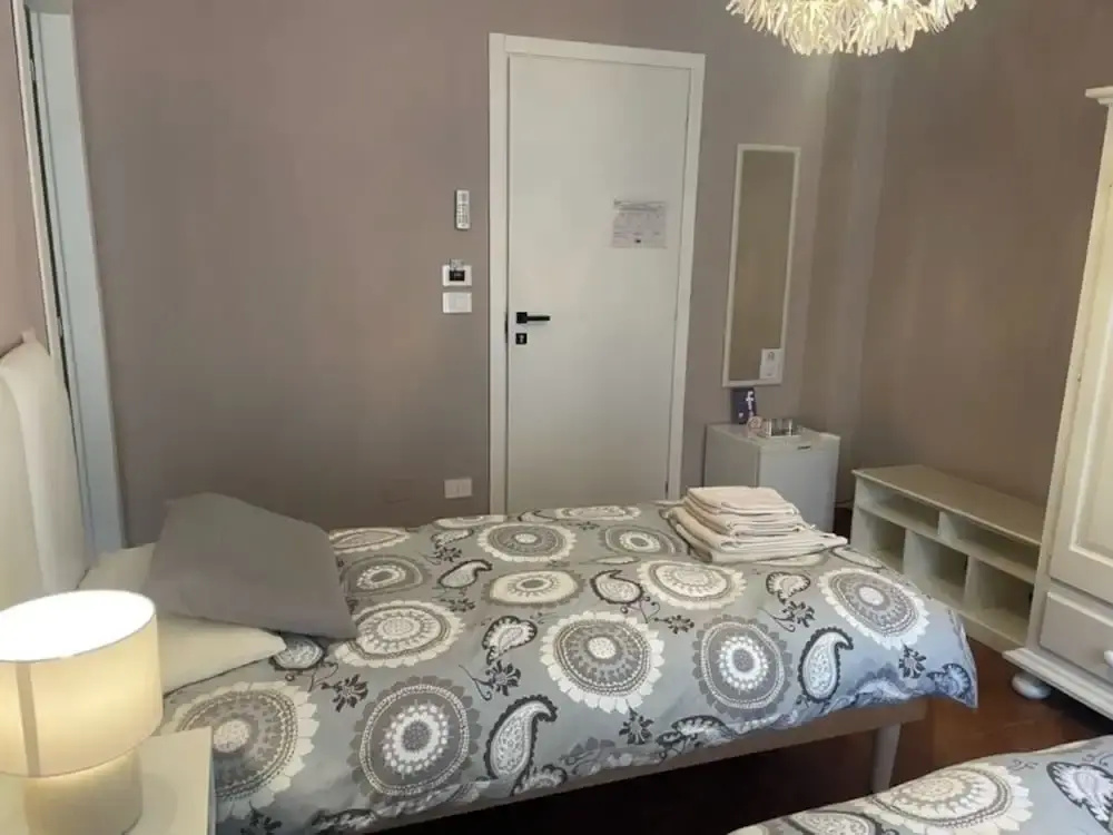 Comfort room