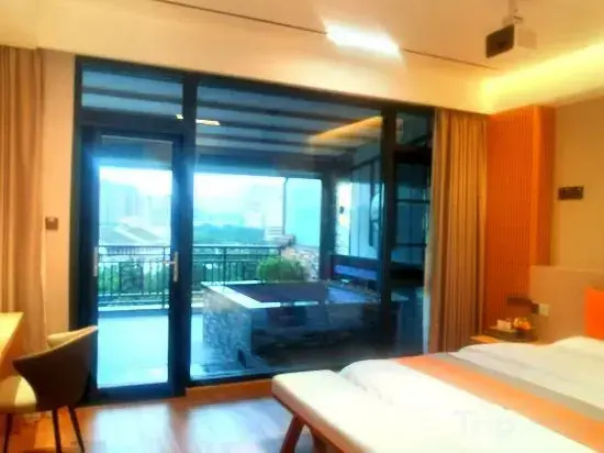 Hotel photo 2