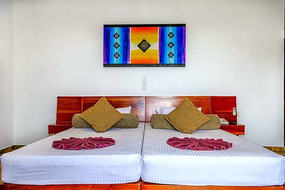 Oak Ray Regency Hotel