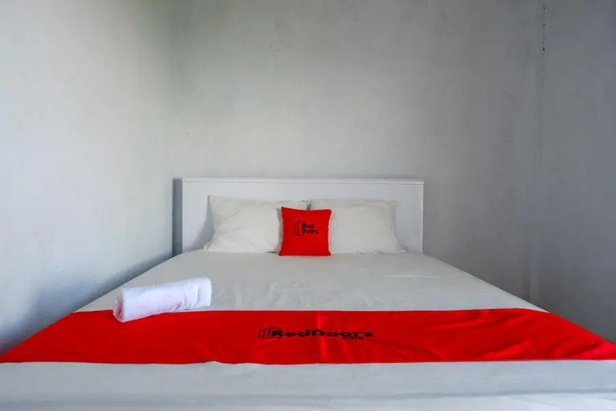 RedDoorz Plus @ Grand Pacifik Hotel Makassar - Chambres