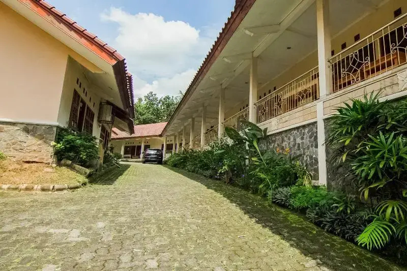 Hotel O Wisma Langen Werdhasih