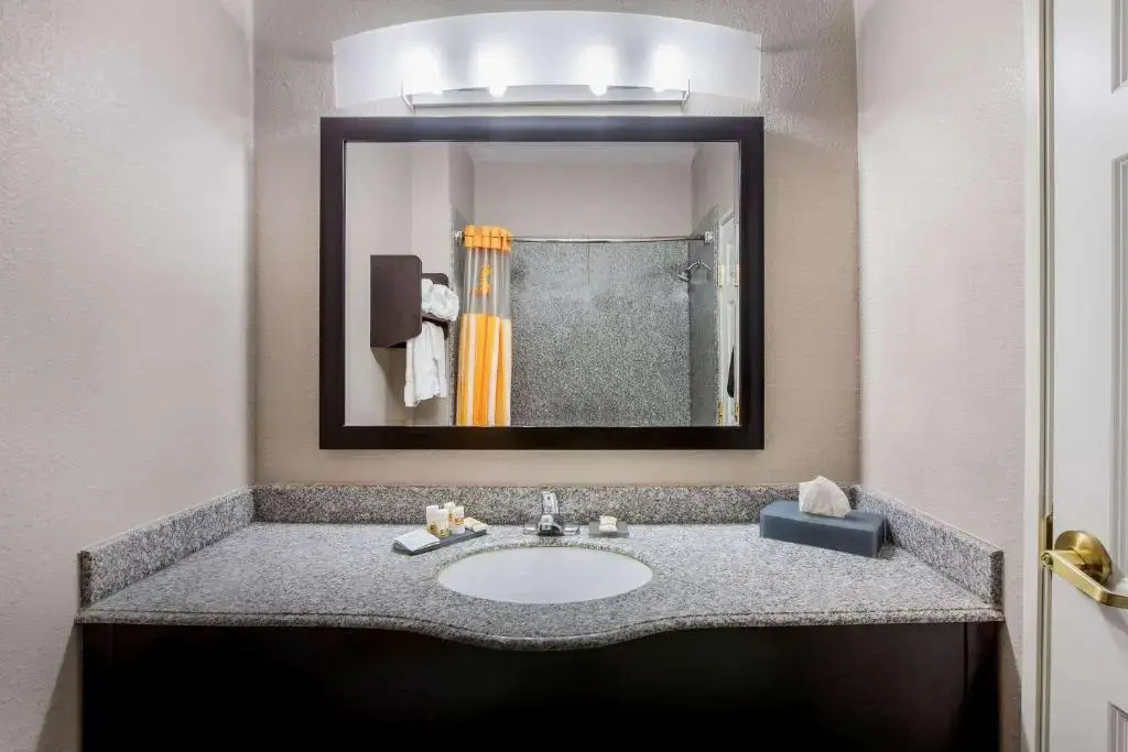 La Quinta Inn & Suites by Wyndham Pasadena - Chambres