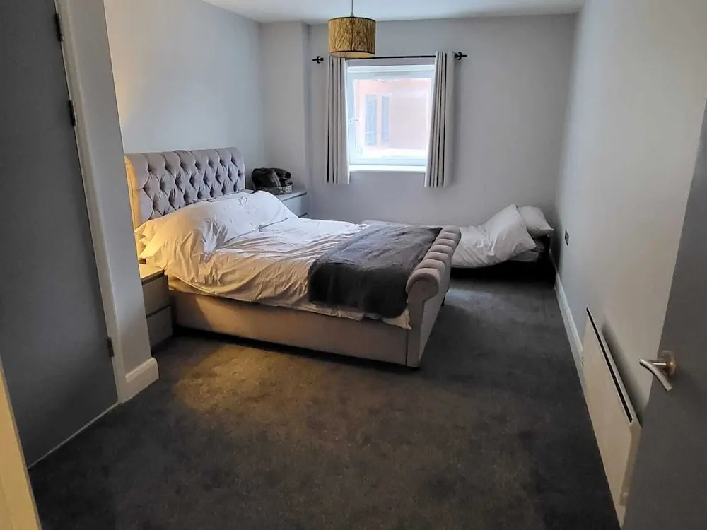 Stunning 3-bed Apartment in Heart of Cardiff Bay