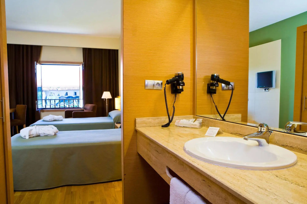Iberik Hotel Balneario Augas Santas - Général