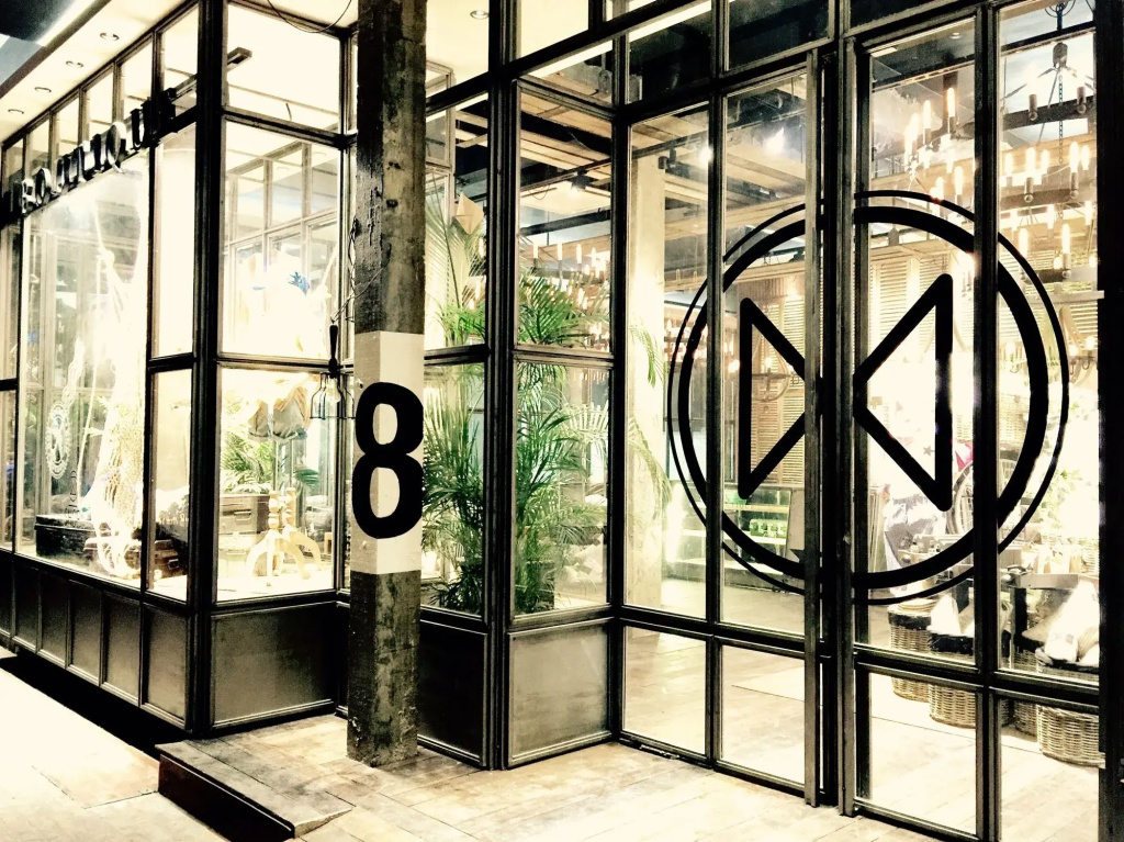 M Boutique Station 18 - Général
