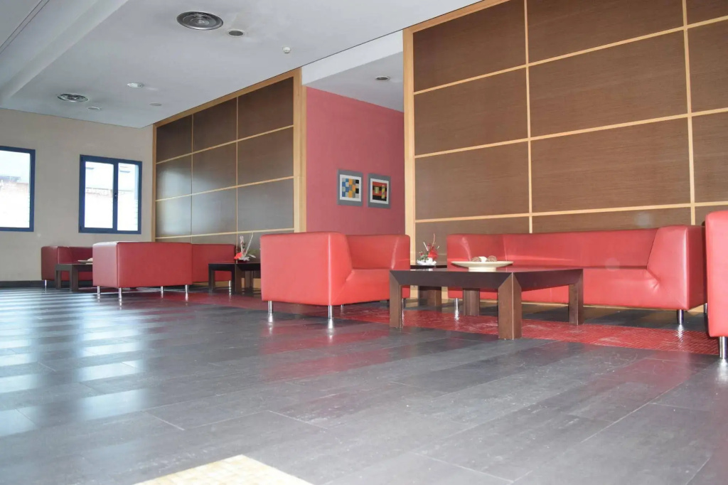 Hotel Puerta de Alcalá - Général