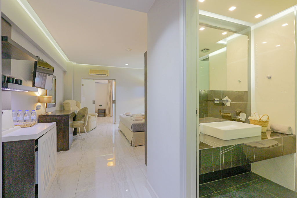 Hotel photo 30