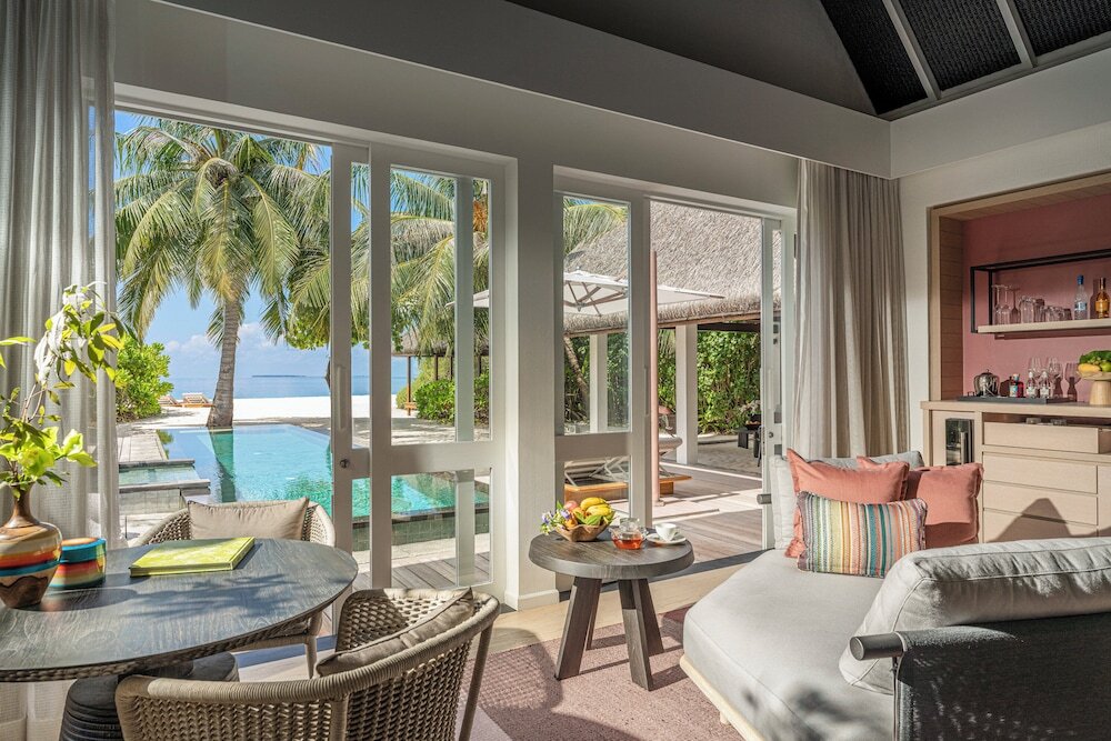 Four Seasons Resort Maldives At Landaa Giraavaru