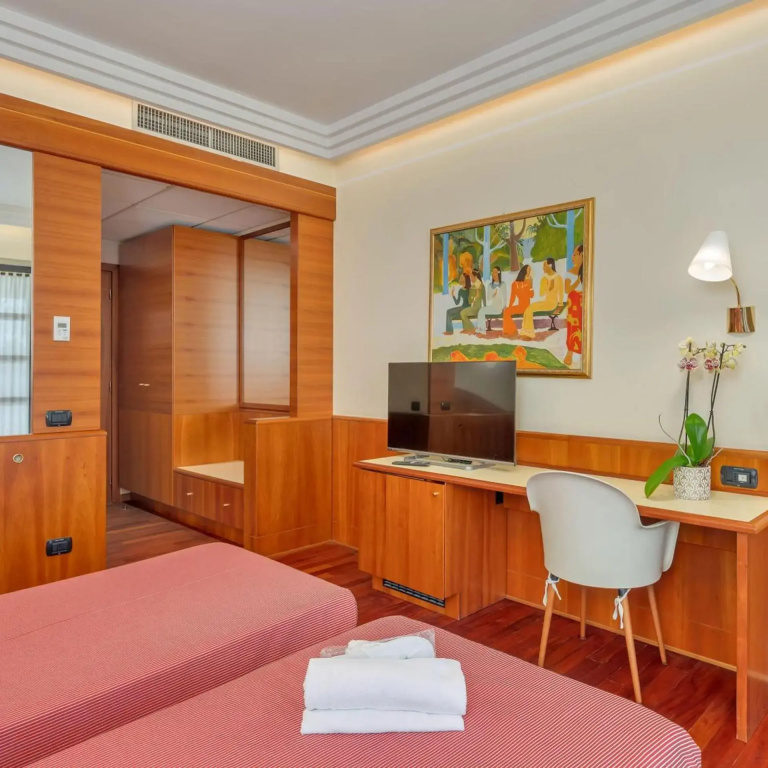 Hotel photo 42