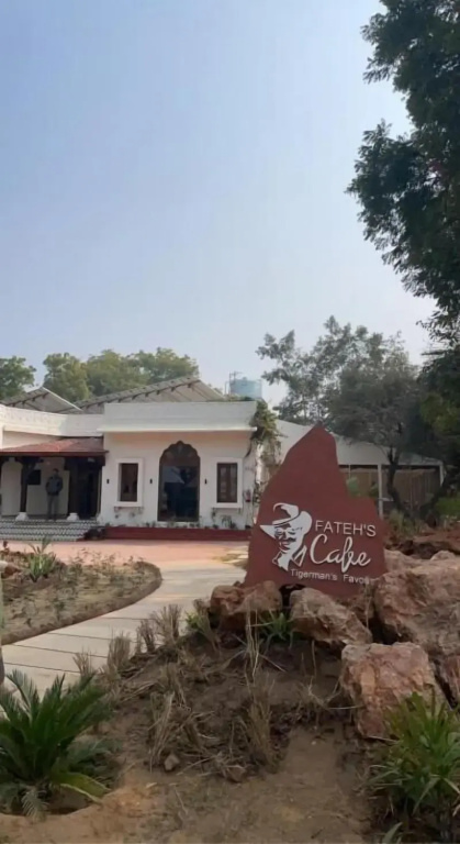 Fateh's Retreat