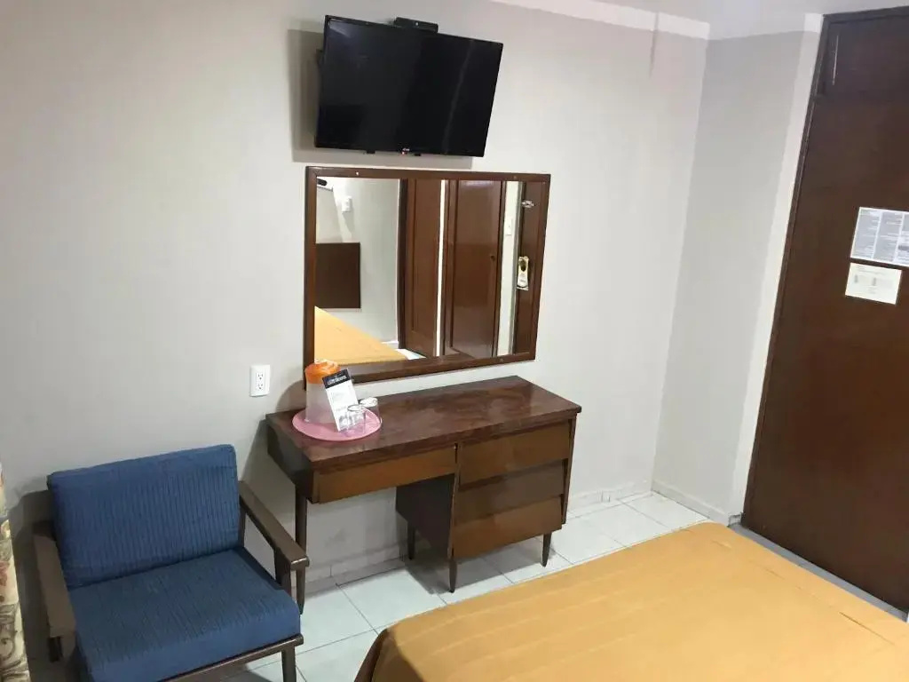 Standard Double room (full double bed)