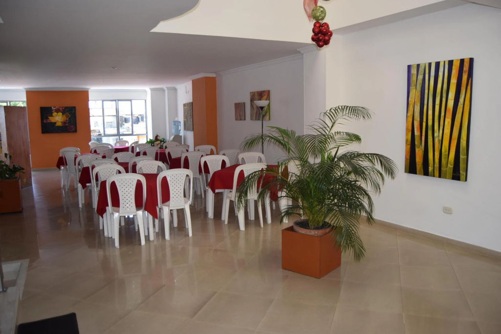 Hotel Puerta De Alcala - Général