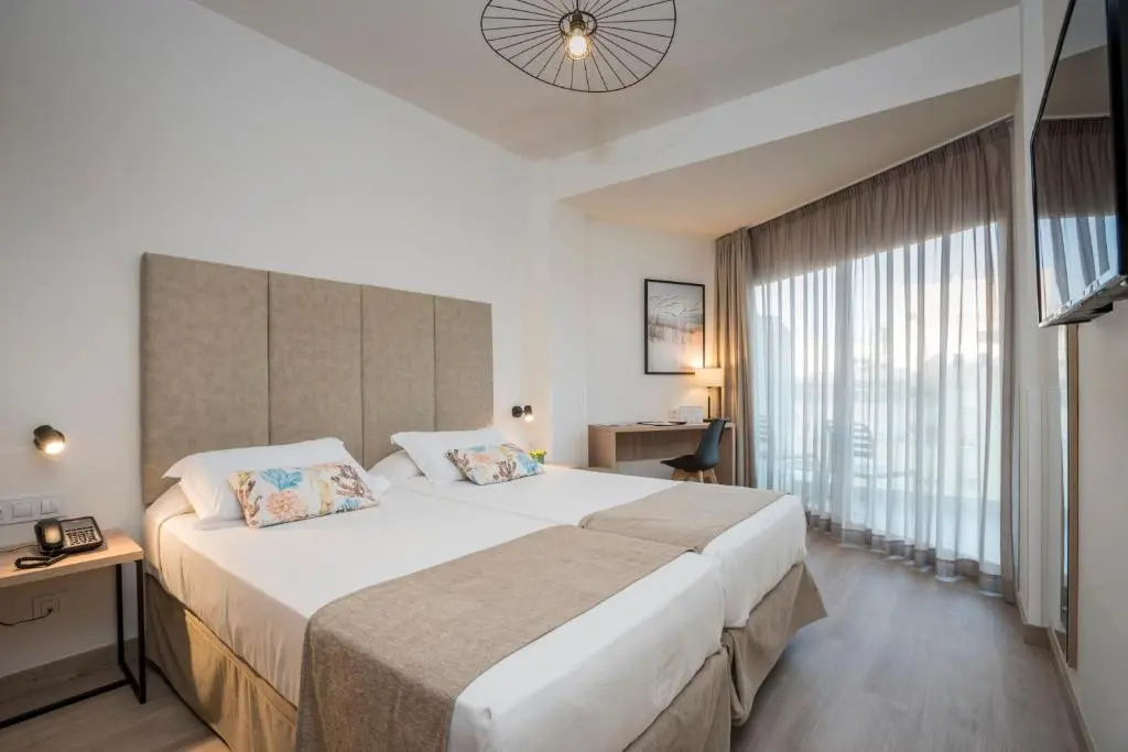 Hotel Las Arenas - Chambres