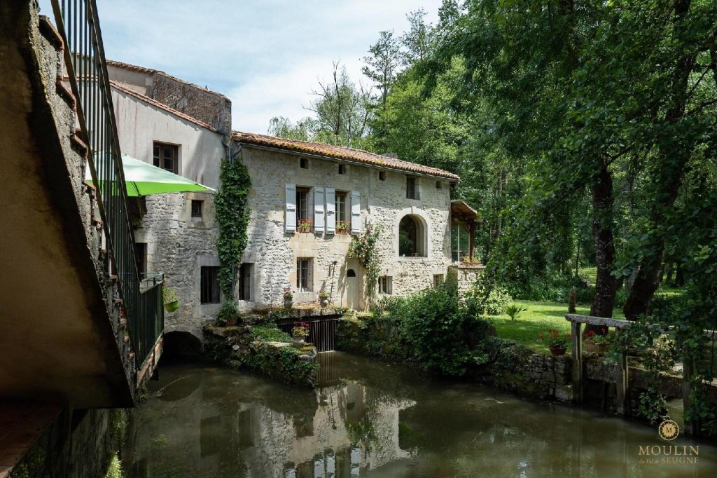 Moulin du Val de Seugne - Hôtel 4 étoiles & restaurant gastronomique image