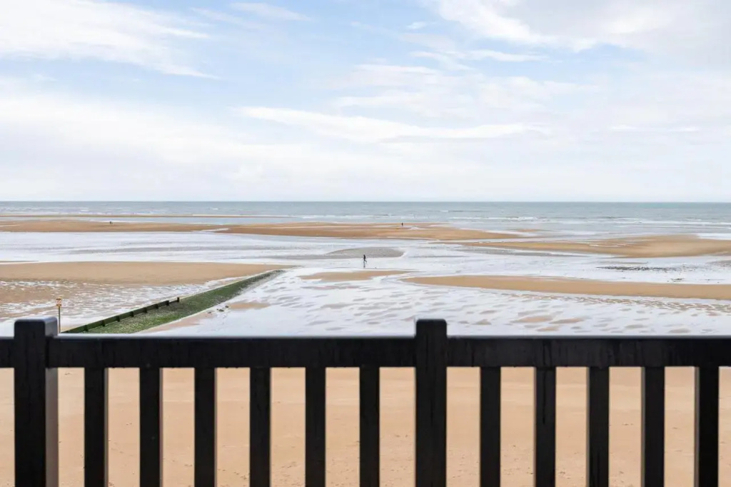 Afficher la photo 7 — Charmant appartement face à la Mer avec balcon