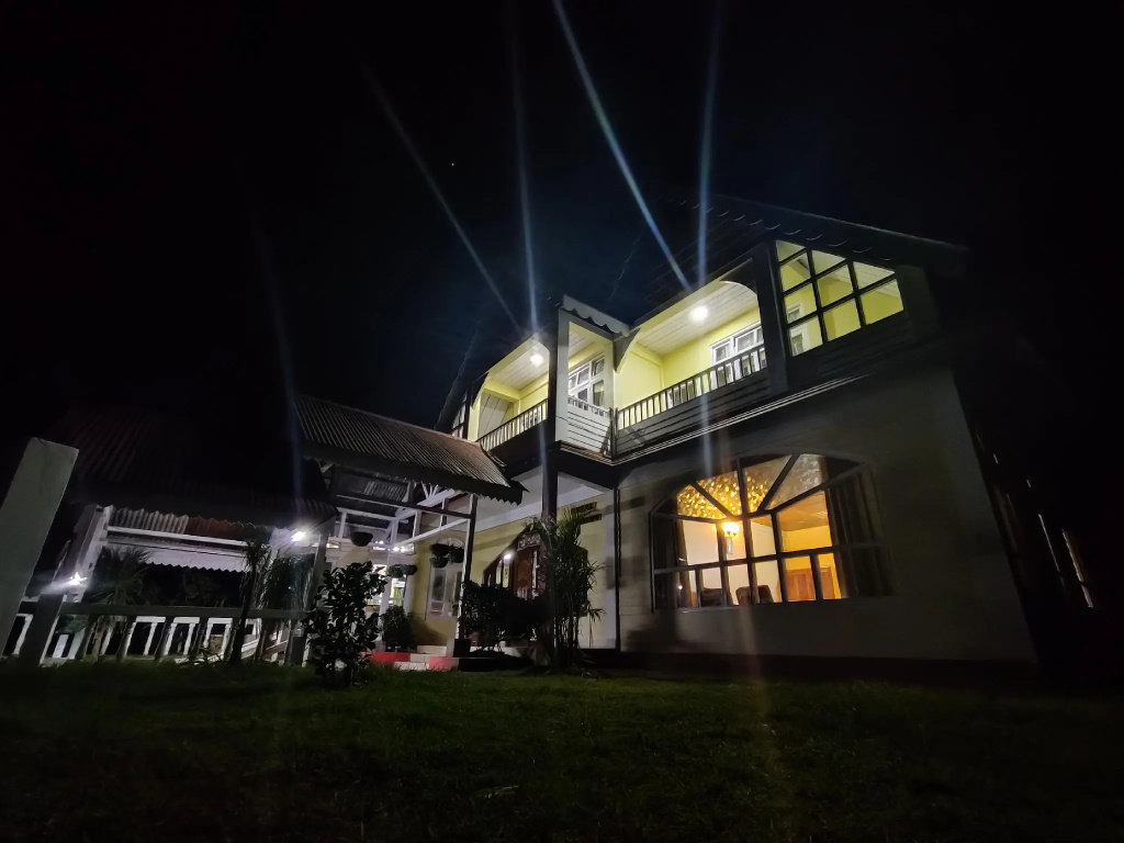 Pemaling Lords Inn Dirang