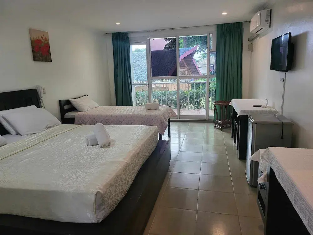 Deluxe Triple room