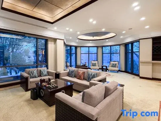 Lakeside International Hotel - Chambres