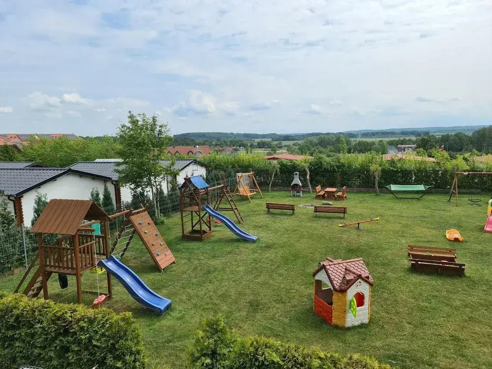 Holiday Homes With Terraces, Close to the Beach