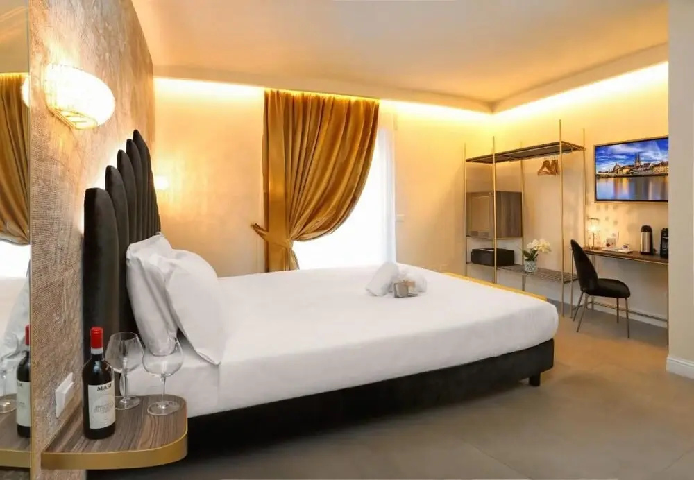 Standard Double room (full double bed)