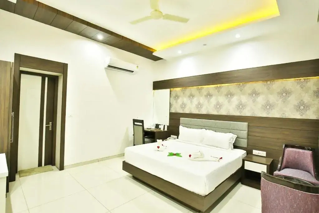 Jhansi Hotel - Chambres