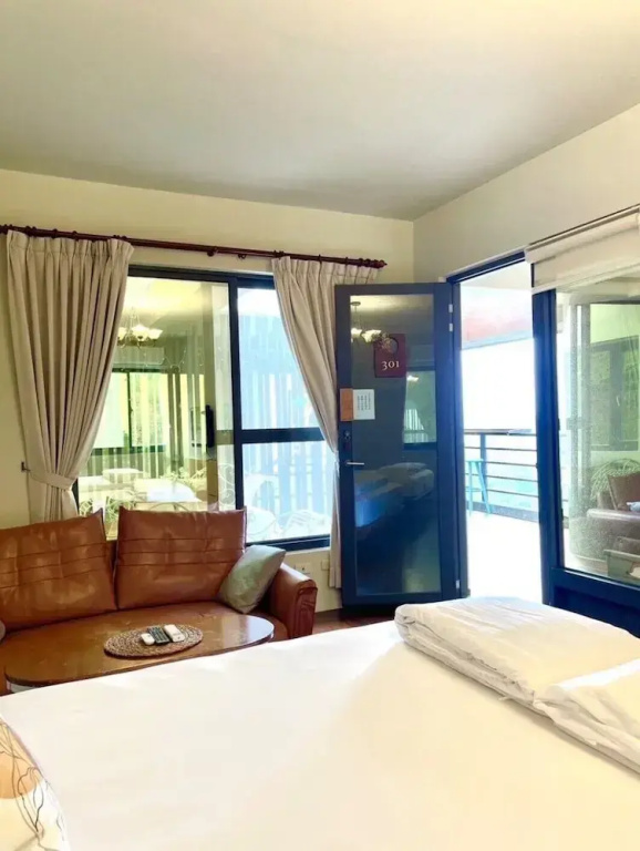 Standard Quadruple room with balcony
