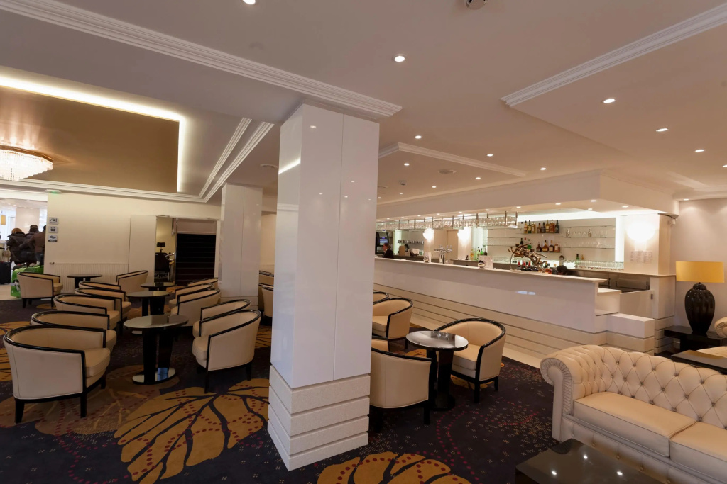 Hotel Paradis - Général
