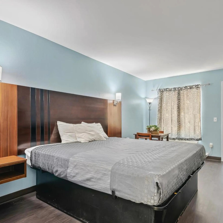 Franklin Inn — 2