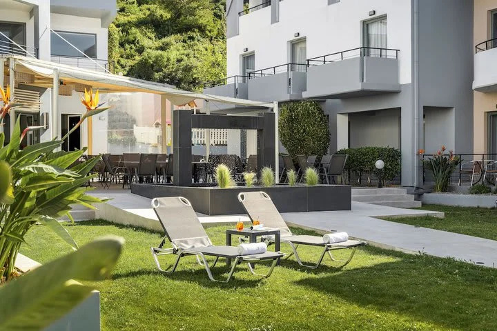 Superior Double Studio with sea view (full double bed)