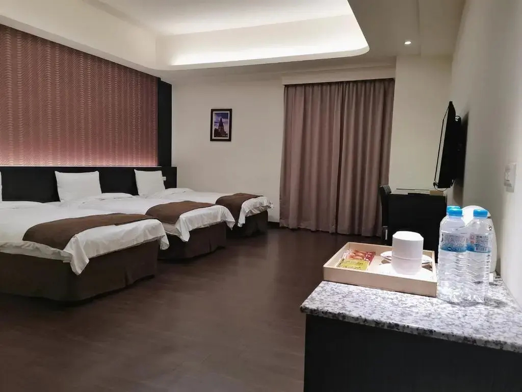Standard Triple room with balcony