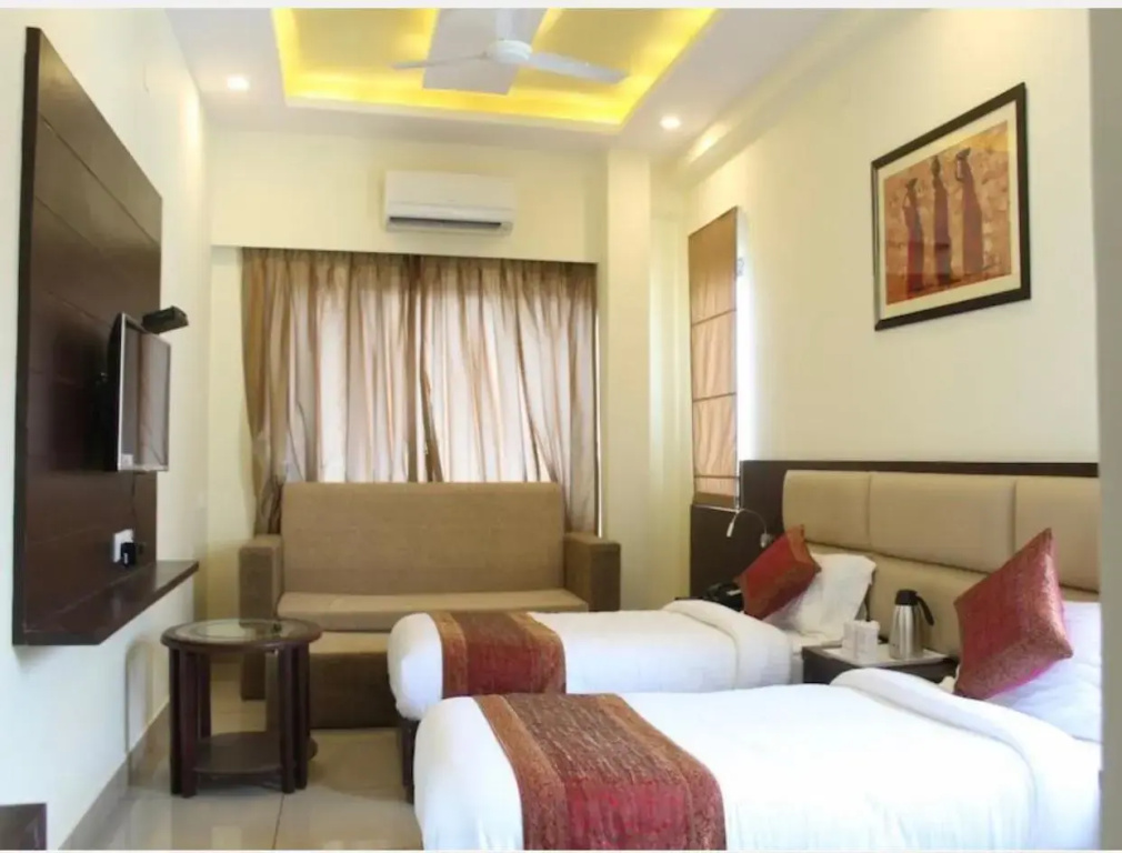 Deluxe Suite