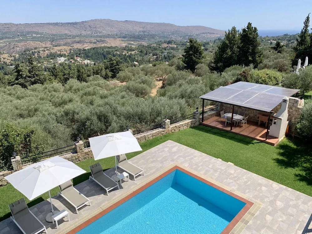 Villa Avra in Vrises