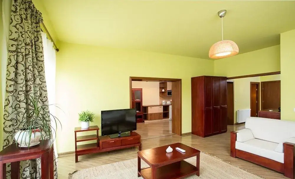 Pilvax Restaurant & Wine Bar by null