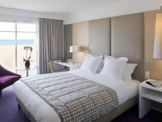 四人套房，配有雙人床