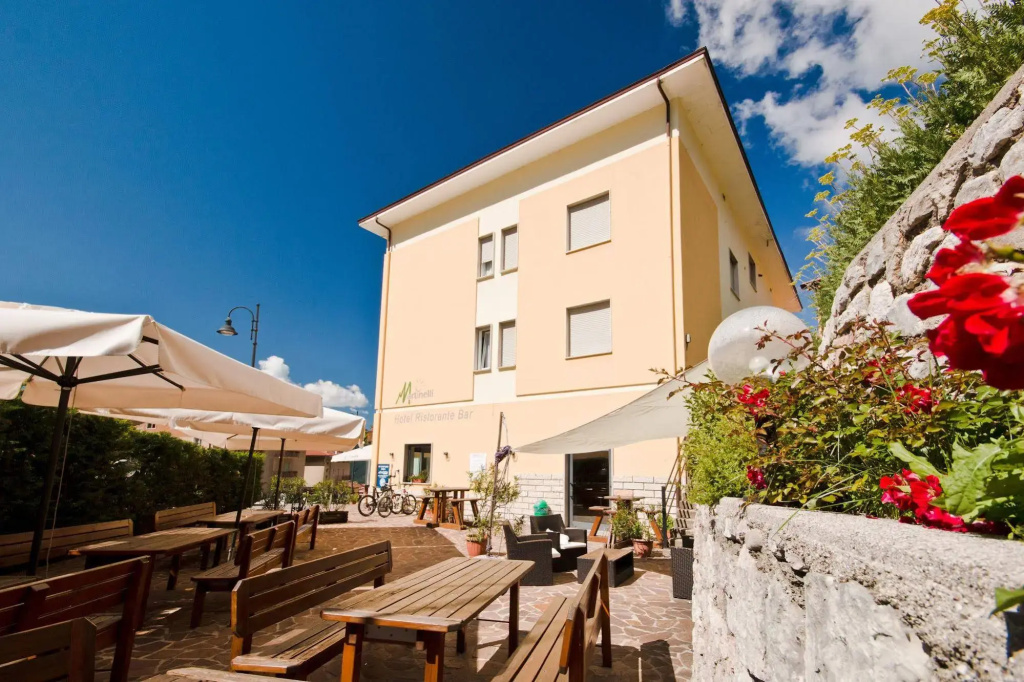 Hotel photo 16