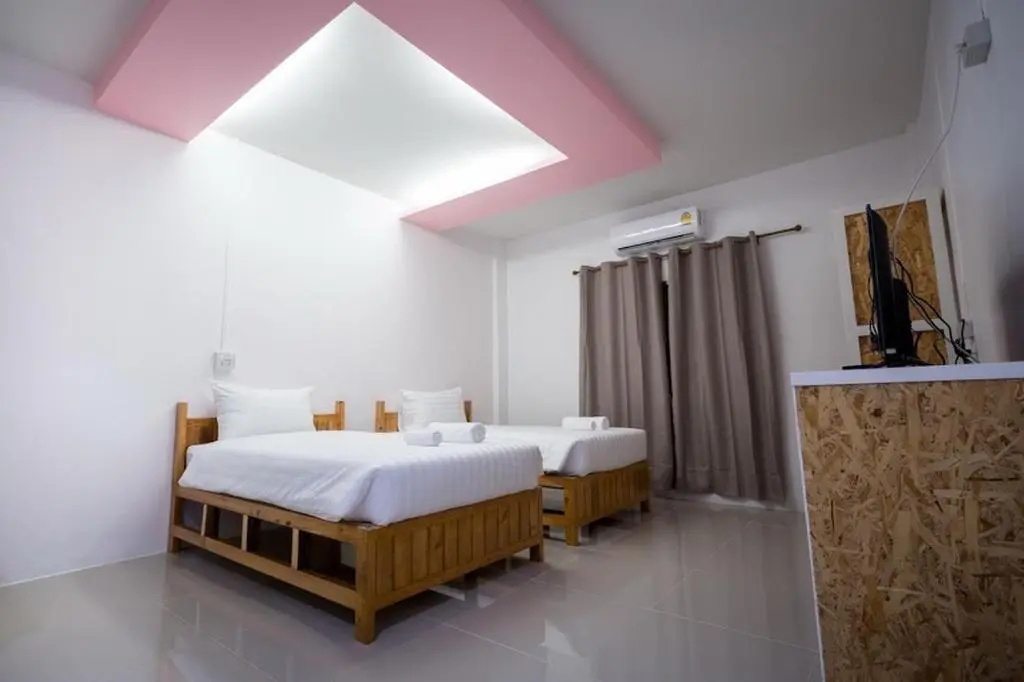 Standard Double room with garden view (twin beds)