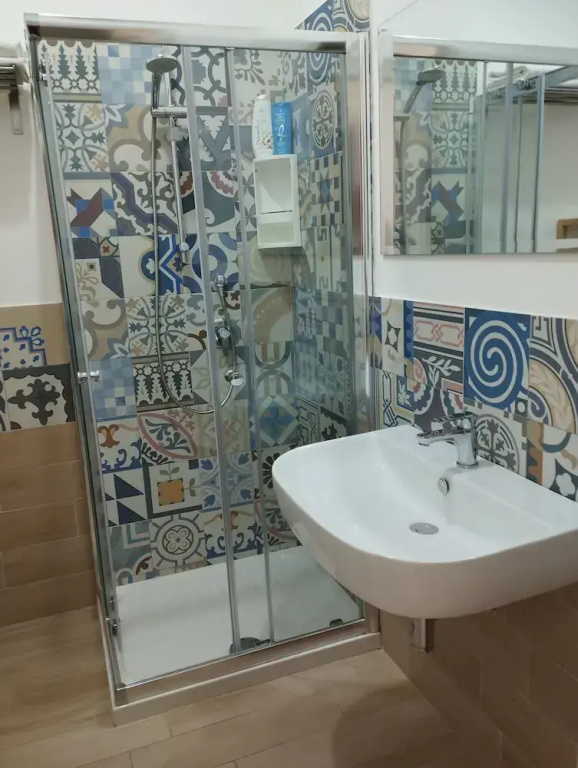 Standard Double room with balcony (twin beds)