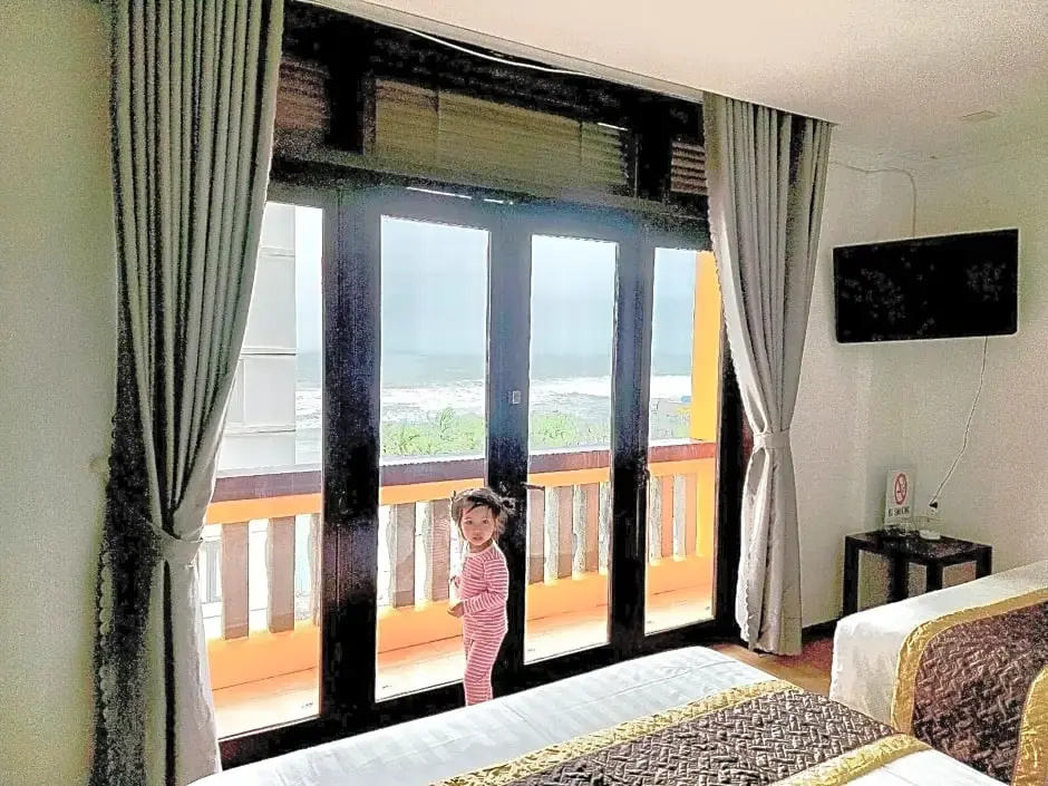 Standard Family room with sea view
