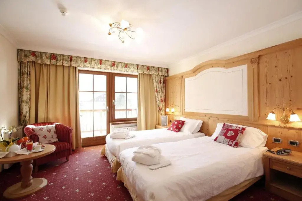 Superior Double room (full double bed)