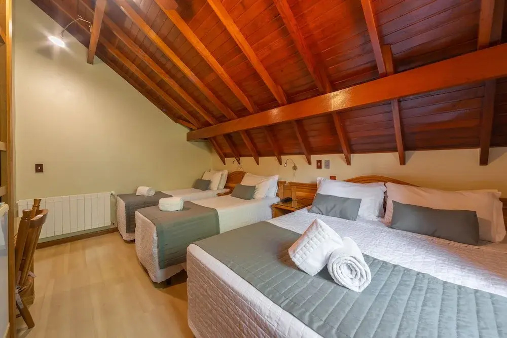 Deluxe Quadruple room