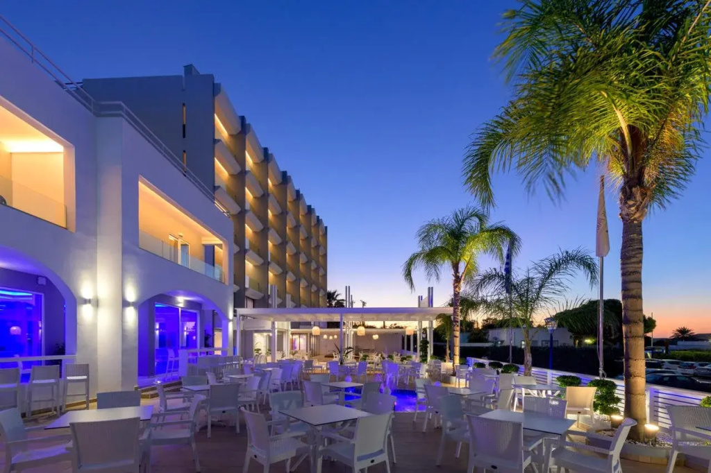 Hotel photo 45