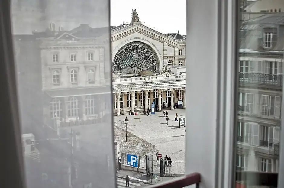 Hôtel Le Marcel - Paris Gare de l'Est 54
