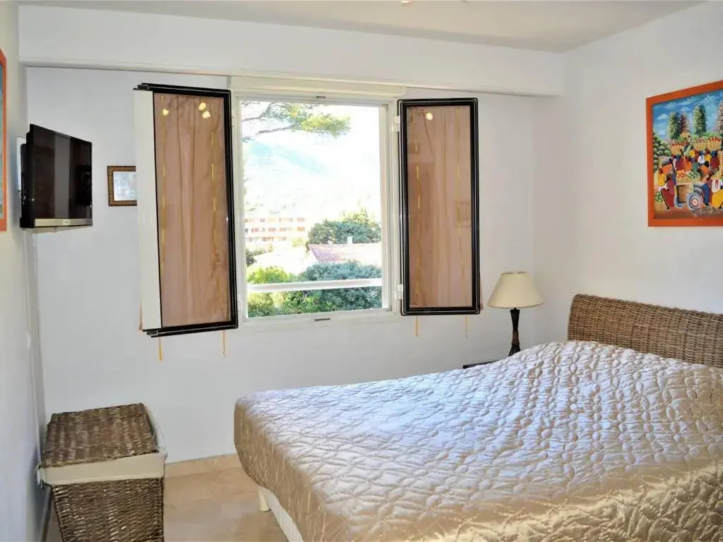 Voir la photo 3 — Appartement Cavalaire-sur-Mer, 2 pièces, 4 personnes - FR-1-226B-81