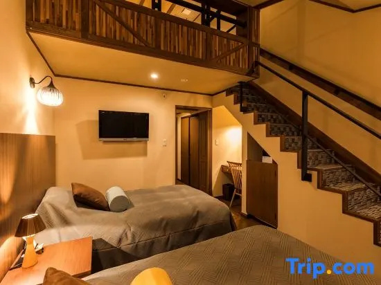 Standard Double Duplex room (twin beds)