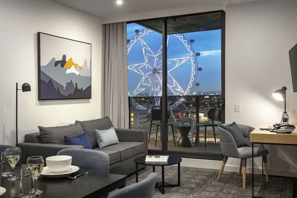 2 Bedrooms Executive Apartment with balcony