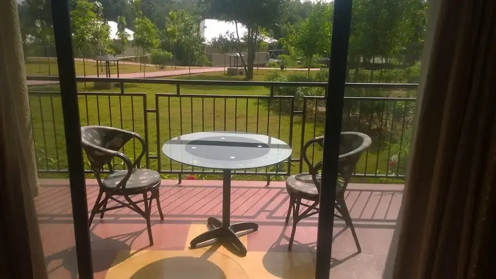 Balcony & Terrace