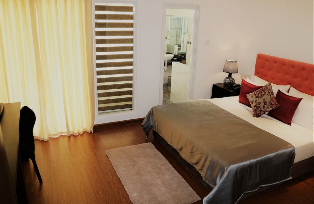 Daffodils Beach Negombo